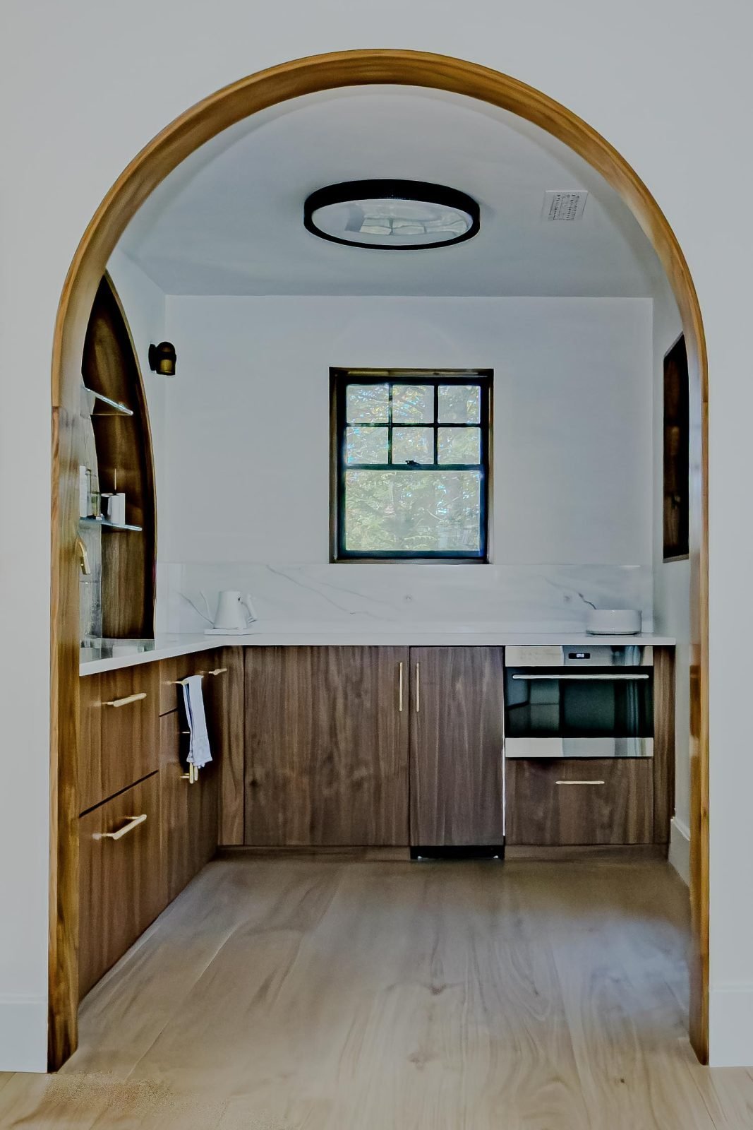 Neundorfer_2025_BAR (1)
